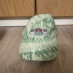 ⭐️ 5 For $25 F•R•I•E•N•D•S Tie Dye Hat